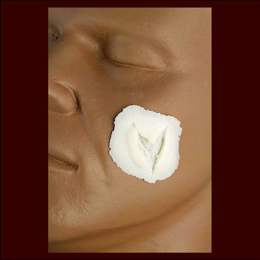 Rubber Wear Deep Triangle Wound - Small Injury FX 3 Rubber Wear Deep Triangle Wound - Small Injury FX