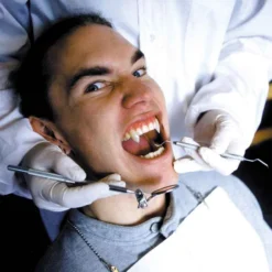 Scarecrow Fangs,Teeth & Claws Vampire Fangs - Original Size 15 Scarecrow Fangs,Teeth & Claws Vampire Fangs - Original Size